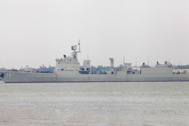简氏:167深圳舰完成升级 更换垂发令防空能力