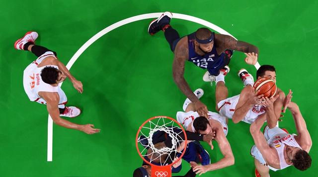 小球只适合NBA FIBA赛场召唤超级中锋 - 体育