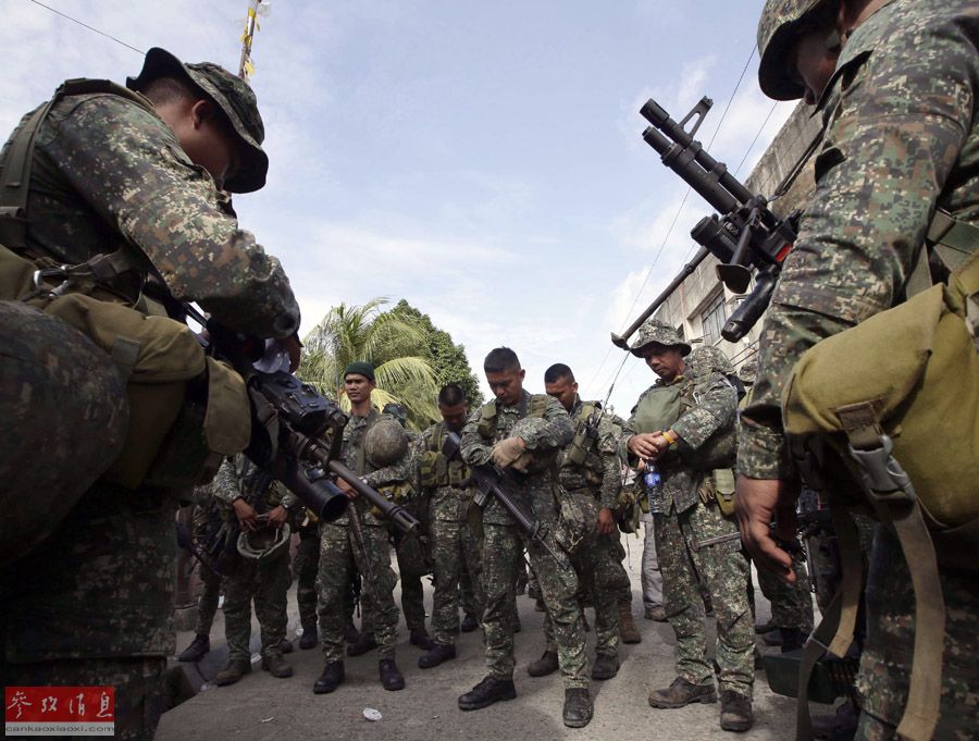 菲律宾政府军与反政府武装交火12名士兵阵亡