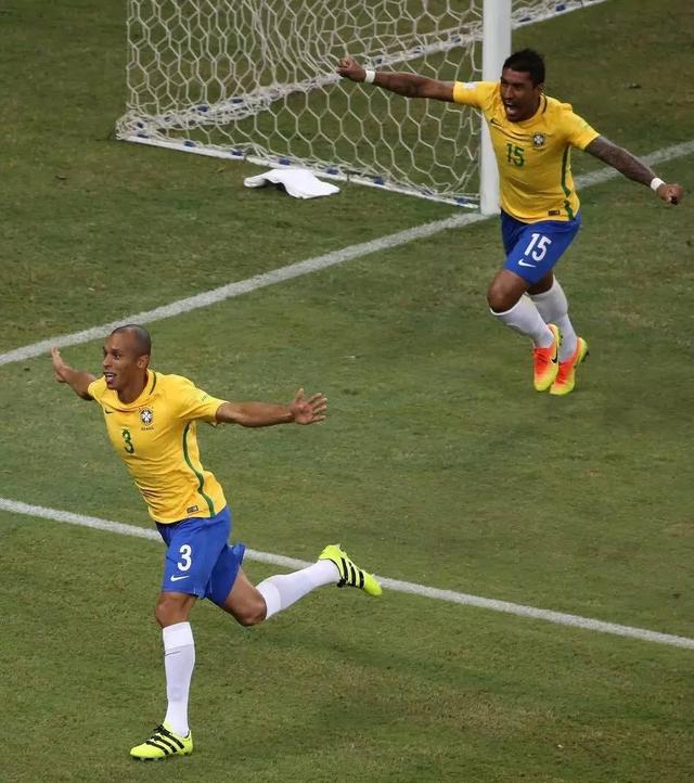 南美区世预赛--内马尔发威,巴西主场胜!梅西缺