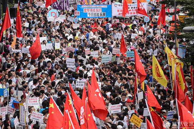 香港逾万人示威抗议现场 - 国内 - 东方网合作站