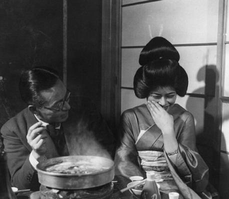 日本战败后10万女人留在中国,她们的最终下场