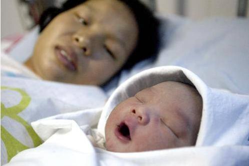 产检时是双胞胎分娩后成单胎,医院竟称是医生