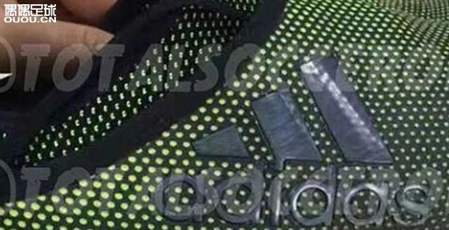终于要来了 Adidas X17+ PureChaos足球鞋的