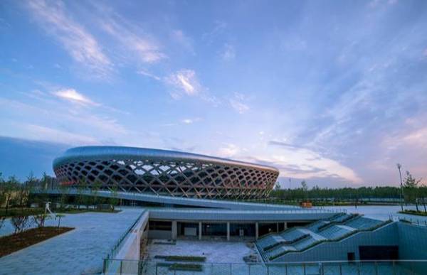 务实聚民心 创新求发展--徐州市奥体中心场馆运