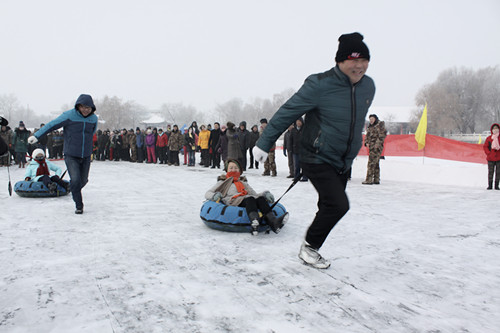 玛管处举办第六届冰雪趣味运动会 - 体育 - 东方