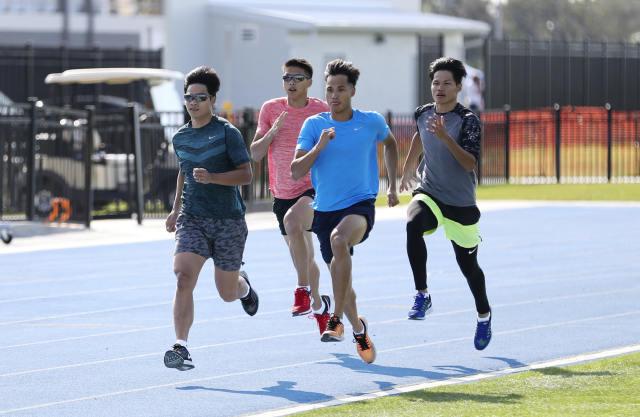直击中国国家田径队短跑队赴美跨年集训 - 体