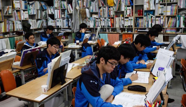 比中国考生还累!看韩国学生如何备战高考 - 国