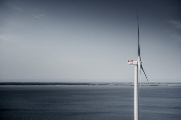 一天的发电量够用20年!丹麦超级风力发电机破
