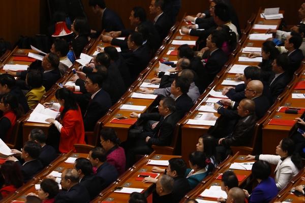 中华人民共和国民法总则全文公布,10月1日起施