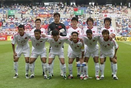韩国日本让名额,国足才去了2002年世界杯?求