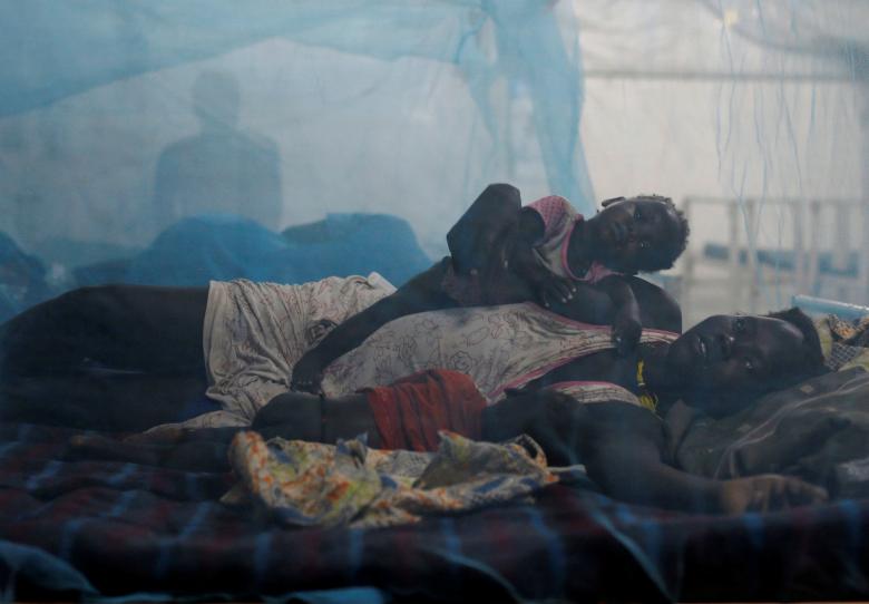 南苏丹百万人饥荒 联合国空降救生包 - 国际 - 东