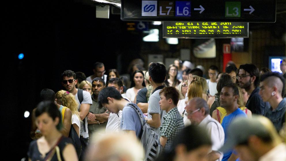 巴塞罗那地铁通过新提议 每周一都罢工六小时