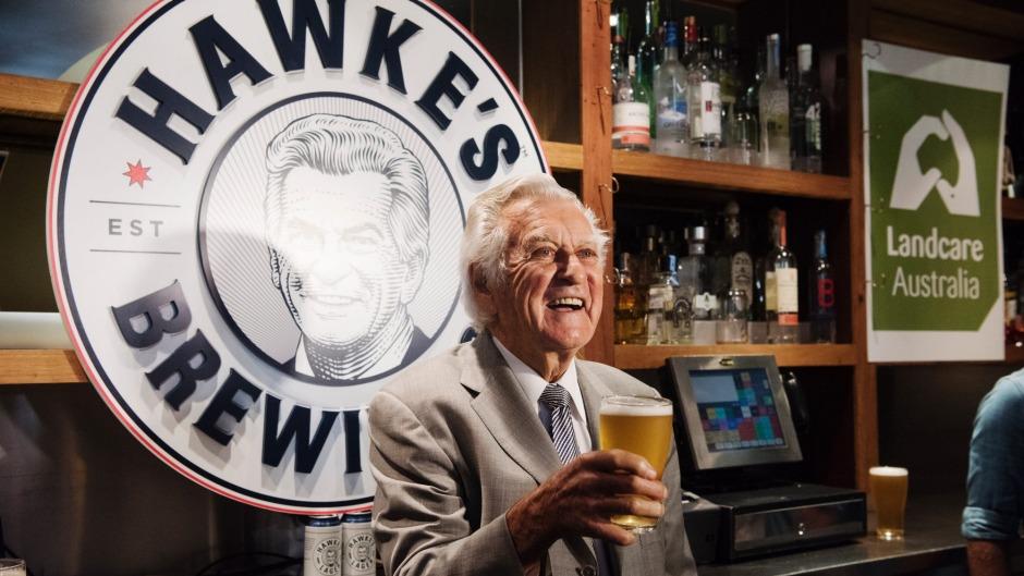 澳洲前总理高调卖啤酒,曾打破喝啤酒世界记录